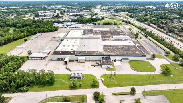 1515 Mercer Road Lexington KY - 423,600 SF Available