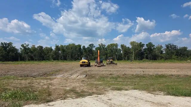 Unlimited Potential – Prime Location, Commercial Acreage