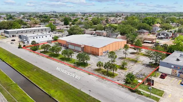 ±19,870 SF Retail Redevelopment Opportunity Near I-10